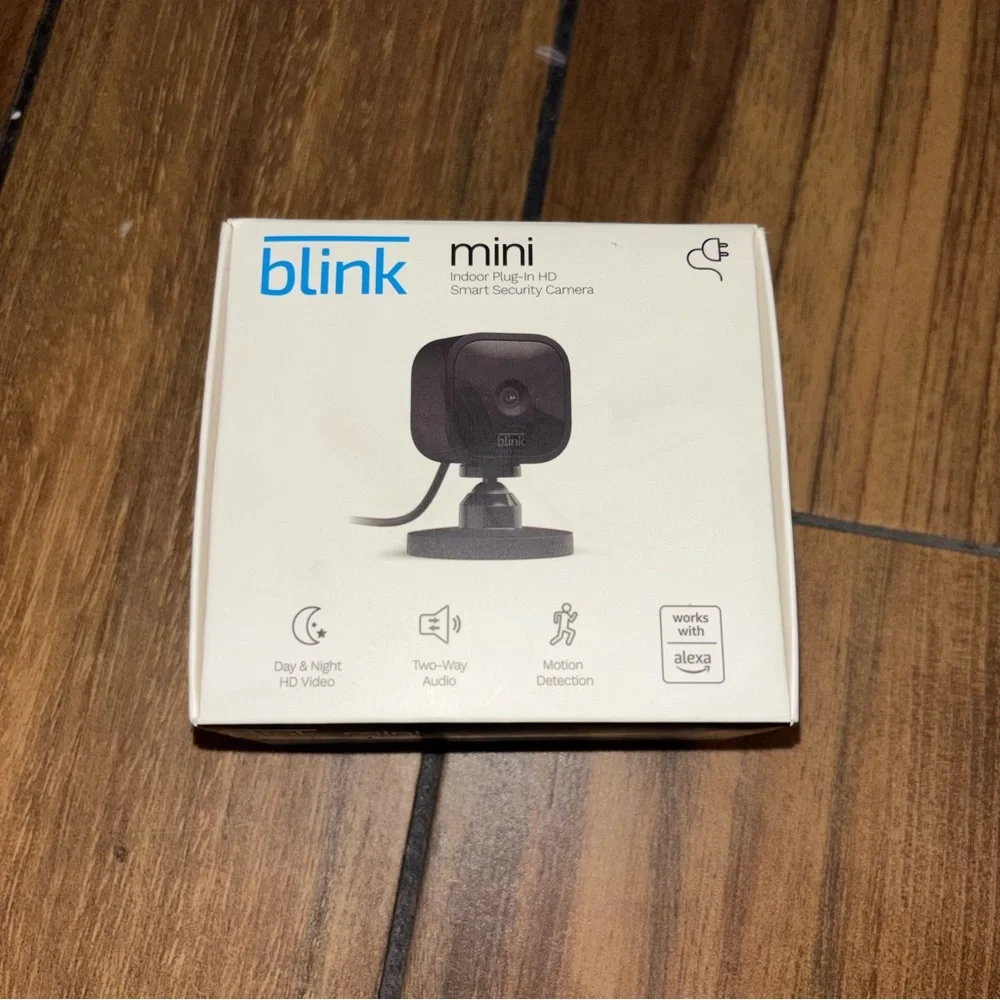 Blink 1080p Wi-Fi Indoor Wired Security Camera Black Motion Detection 2Way Audio